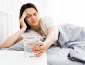 Похмілля: причини, симптоми та способи полегшення