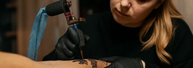 Татуювання, хронічні захворювання, та ускладнення